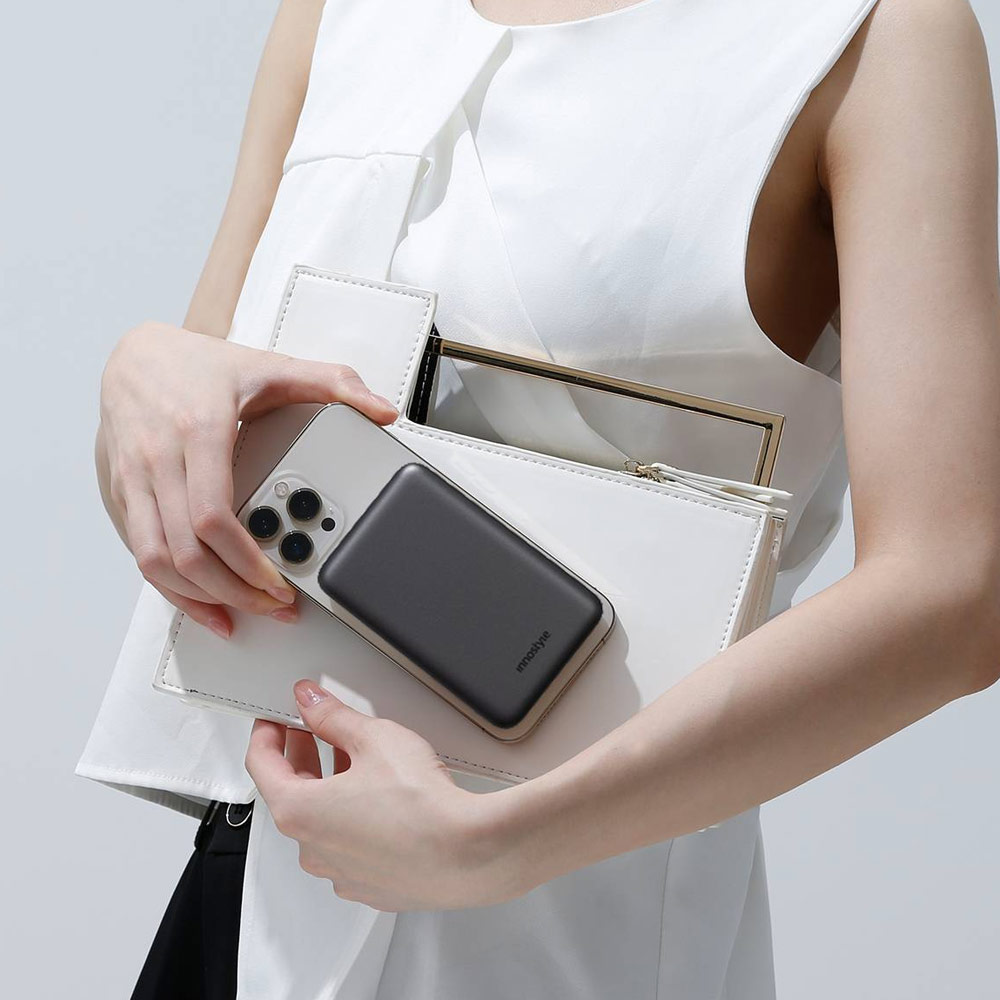 Picture of Innostyle PowerMag Slim Magnetic Wireless Charging with USB-C input output Fast Charge PowerBank (Lavender)